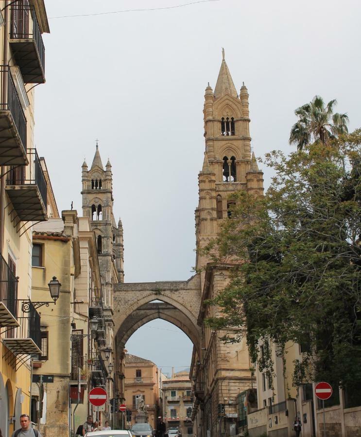 Casa Clo Alla Cattedrale Palermo Exterior photo